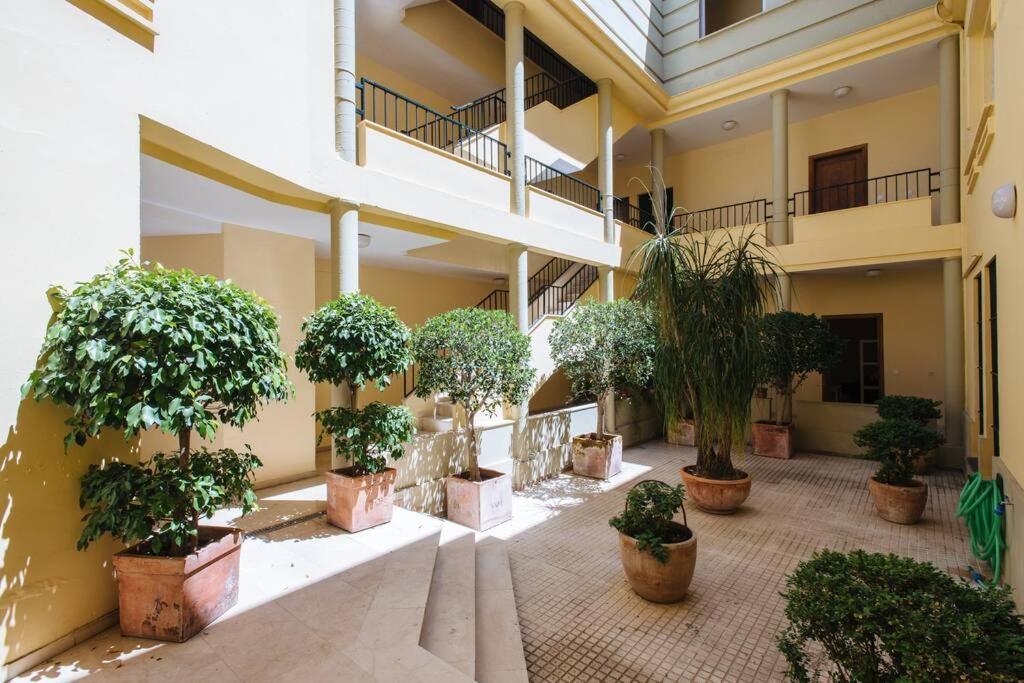 Cozy And Well Located Apartment In The Center Of Seville Exterior photo